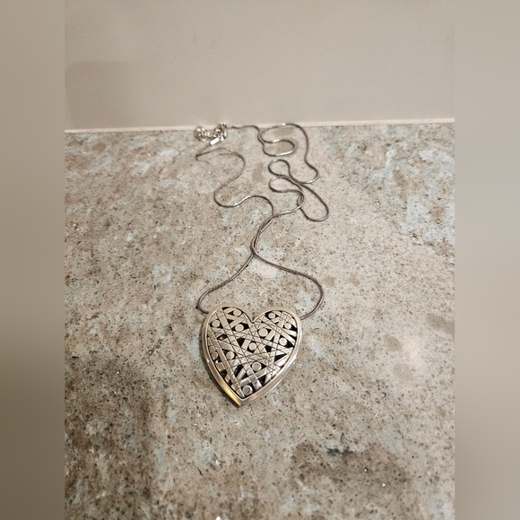 Brighton NAZCA Large Heart Lobster Claw Necklace - Picture 4 of 5